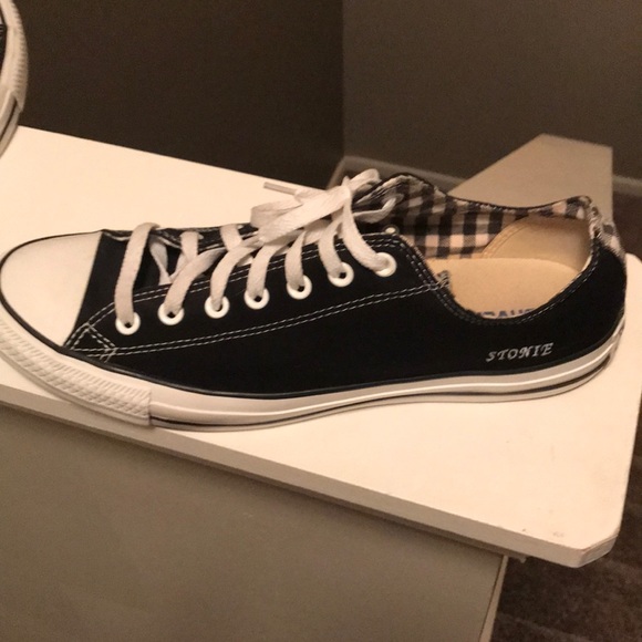 Converse Chuck - Picture 2 of 7